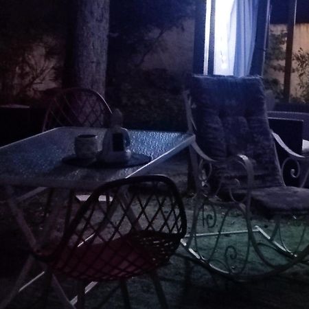Ingrid Mary Apartment Nimes Ngoại thất bức ảnh