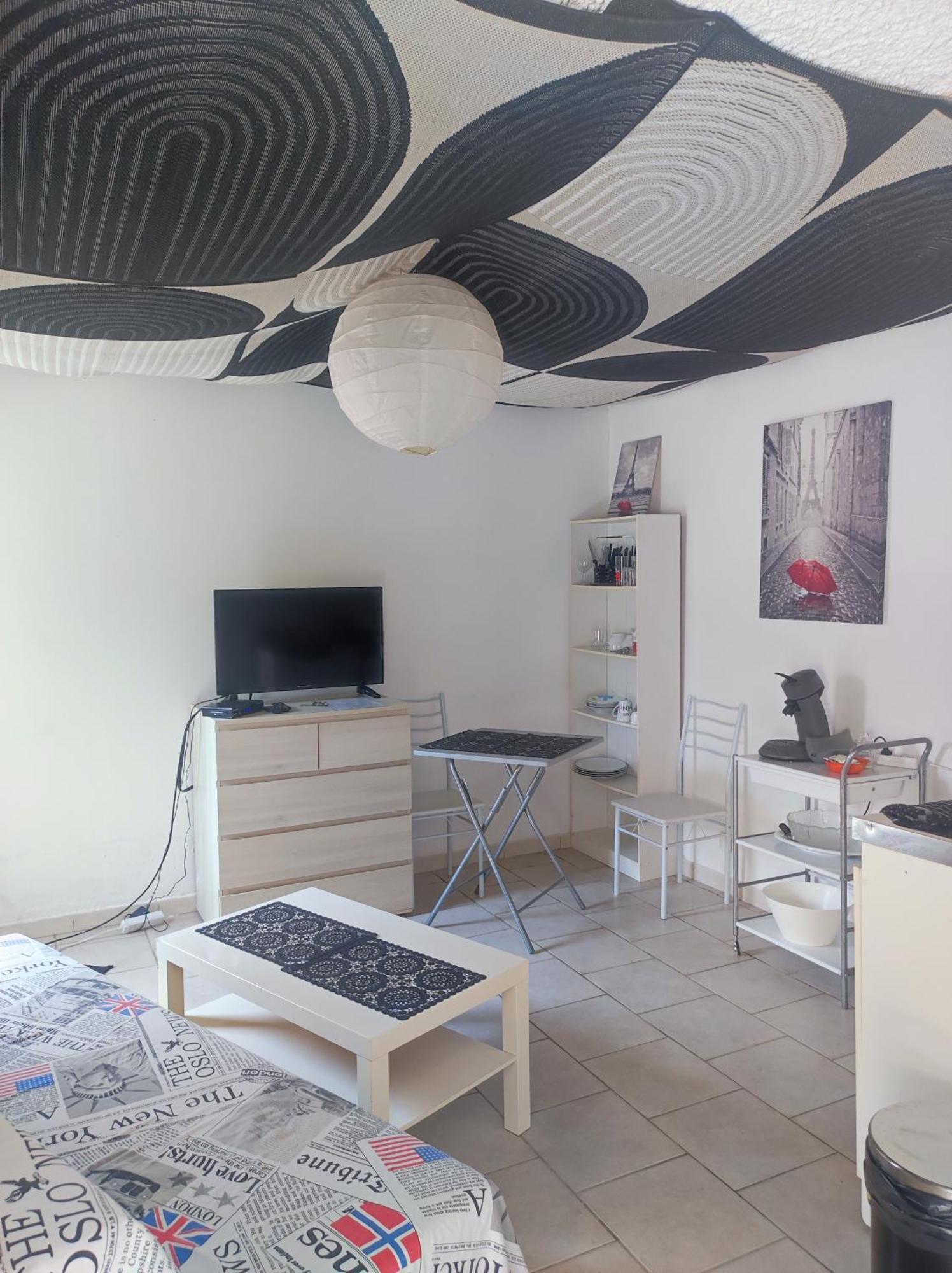 Ingrid Mary Apartment Nimes Ngoại thất bức ảnh