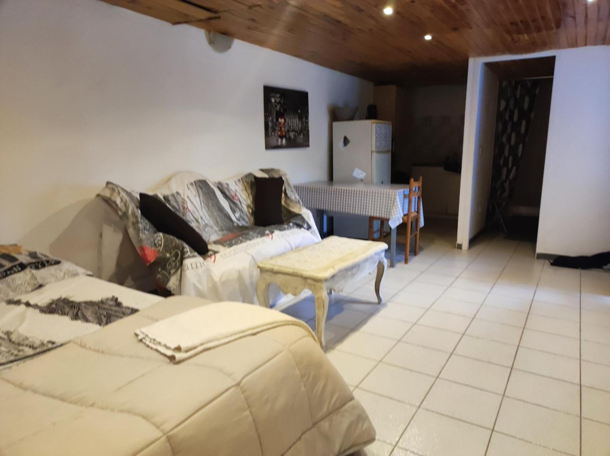 Ingrid Mary Apartment Nimes Phòng bức ảnh